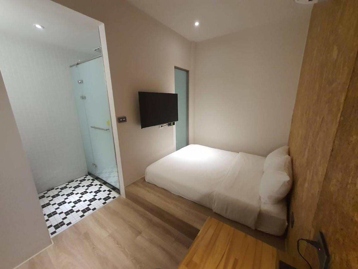 Light Hostel Hualien Eksteriør bilde