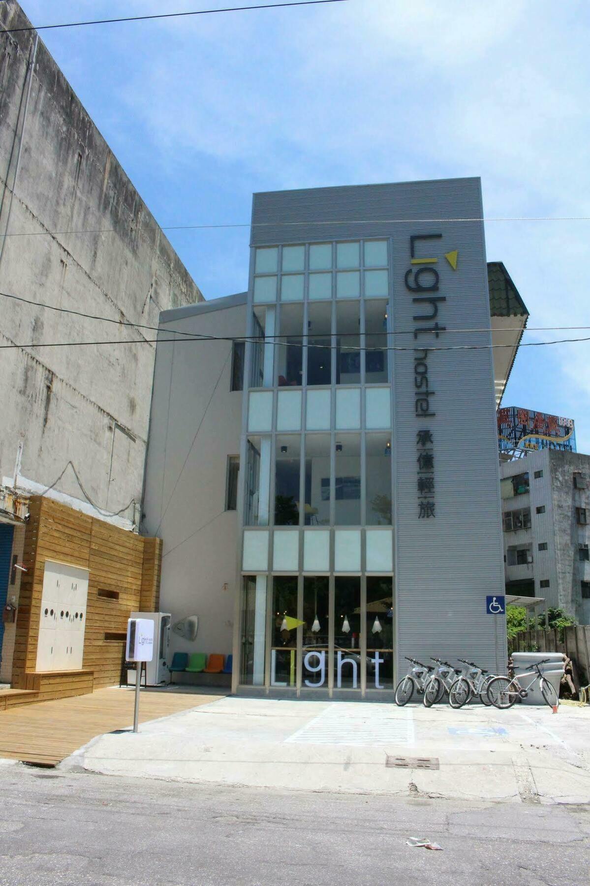 Light Hostel Hualien Eksteriør bilde