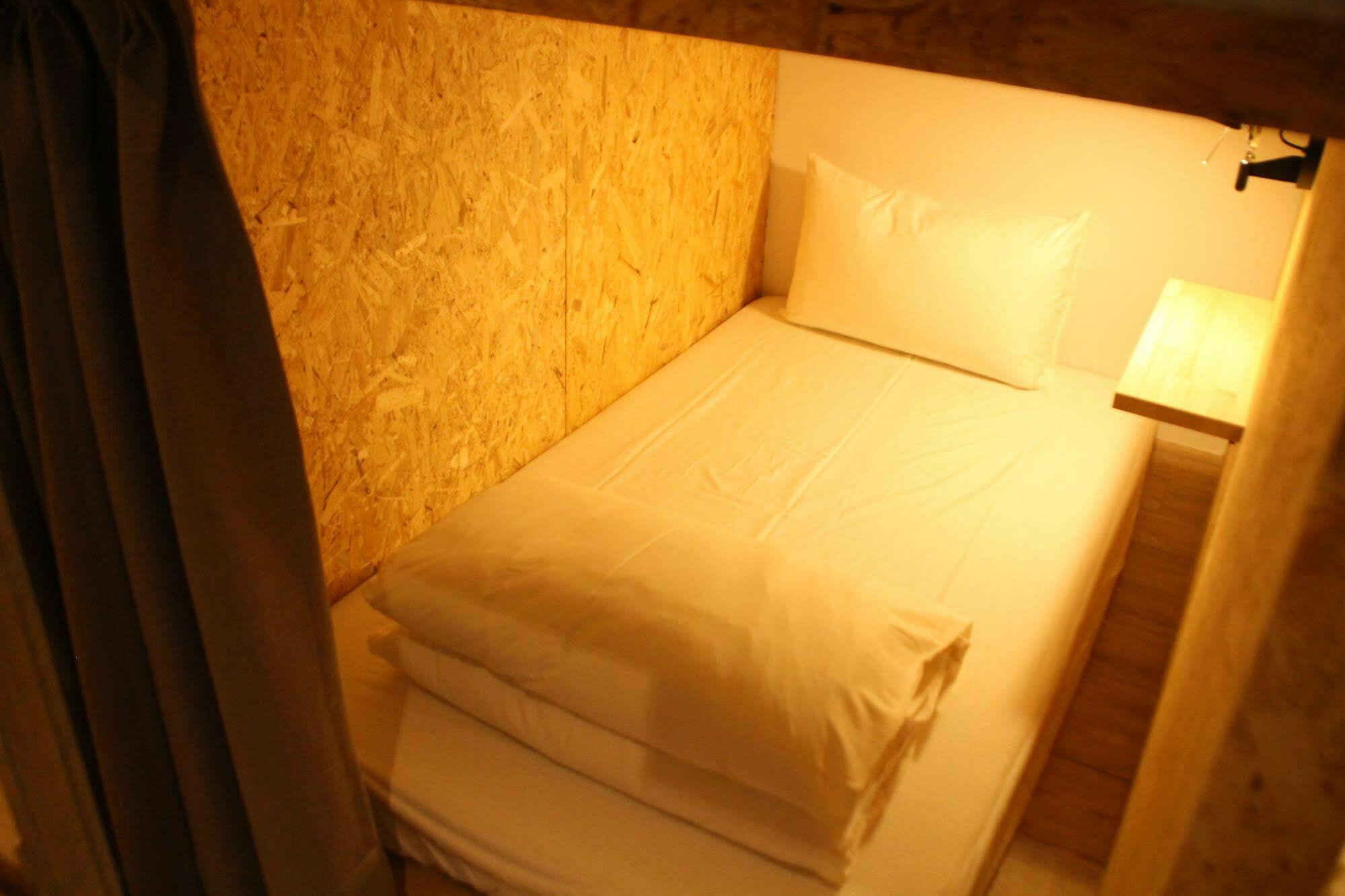 Light Hostel Hualien Eksteriør bilde
